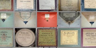 Antike Notenbögen in einer Collage