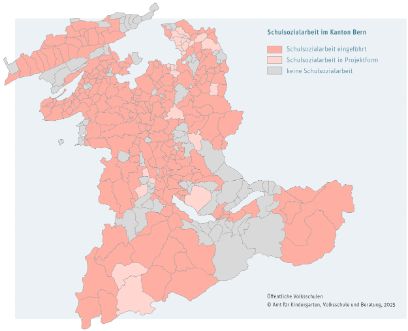 Im Kanton Bern haben heute rund neunzig Prozent der Primar- und Sekundarschüler*innen Zugang zur Schulsozialarbeit.
