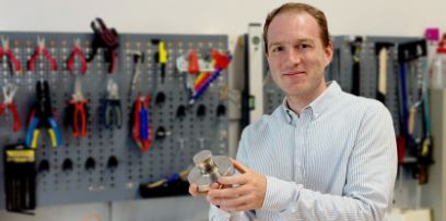 portrait Yan Scholl, fondateur de Swiss Plasma Polishing