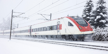 Bogenschnelle Neigezüge reizen das System mehr aus. Bild: SBB